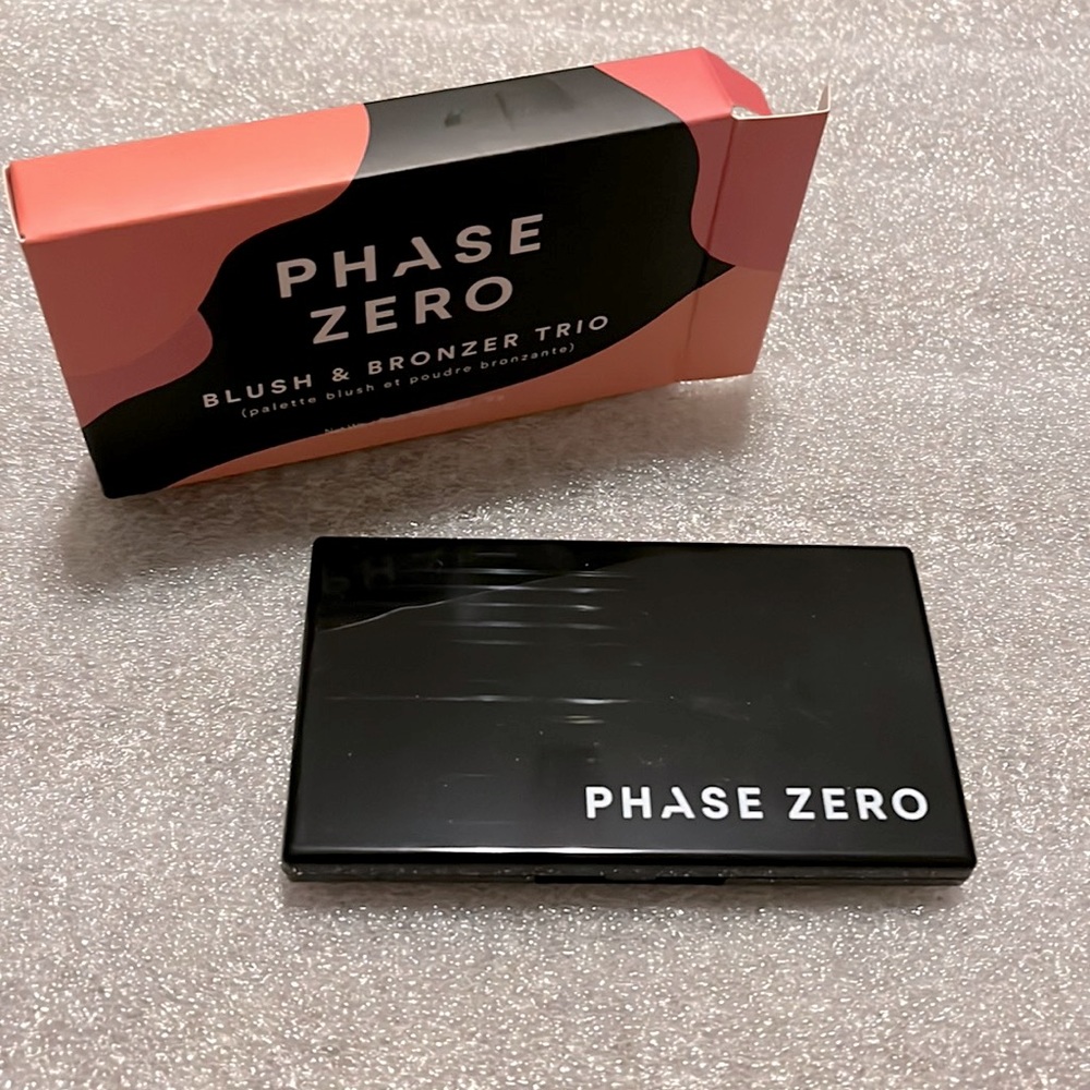 NIB Phase Zero Blush Bronzer Trio